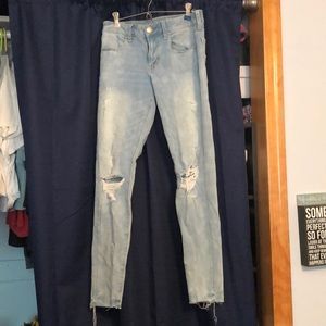 American Eagle Jeans (360 super stretch size 6)